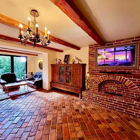 فيلة Cracow. Cherubin Garden كراكوفيا