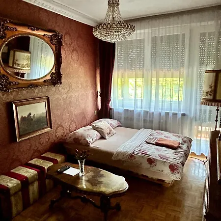 Cracow. Cherubin Garden Villa *